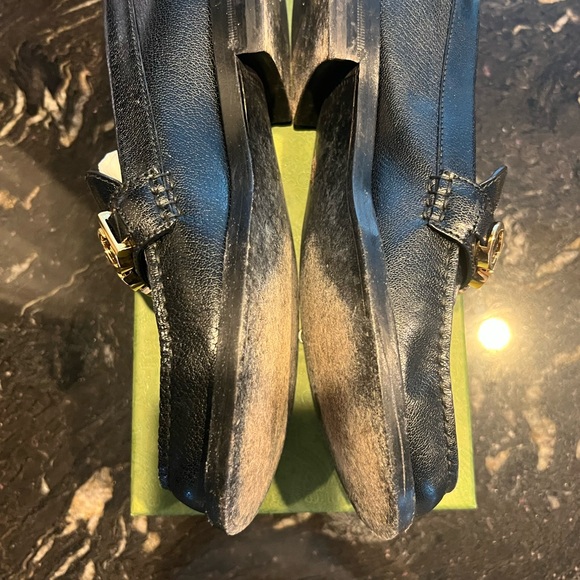 Authentic Gucci Cara Logo Moccasin Loafer - Picture 4 of 10